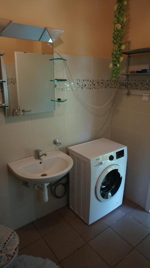Sunny Apartman Nyíregyháza 外观 照片
